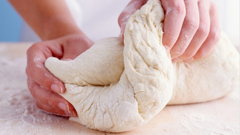 Hướng dẫn 3 cách làm bánh từ bột mì không cần bột nở - Nhà thuốc FPT Long Châu