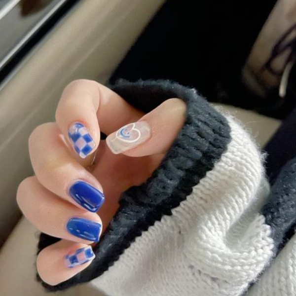 TOP 15+ mẫu nail caro đẹp ấn tượng độc đáo xinh xắn