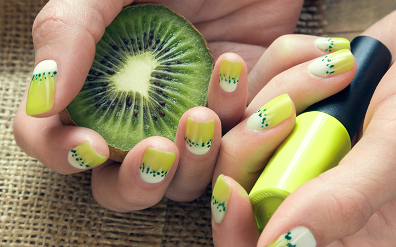 Gợi ý 30+ mẫu nail trái cây đa dạng phong cách cực xinh