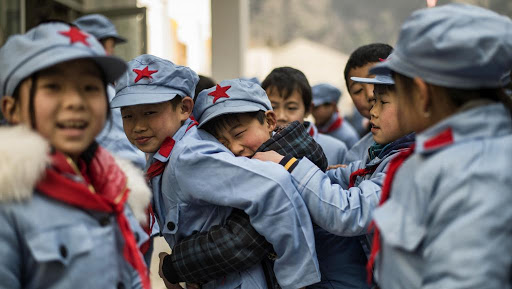 Đồng Phục Học Sinh Trung Quốc - Vẻ Đẹp Trẻ Vườn Trường